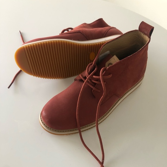 Volcom boots size 8. Never worn - Picture 1 of 5